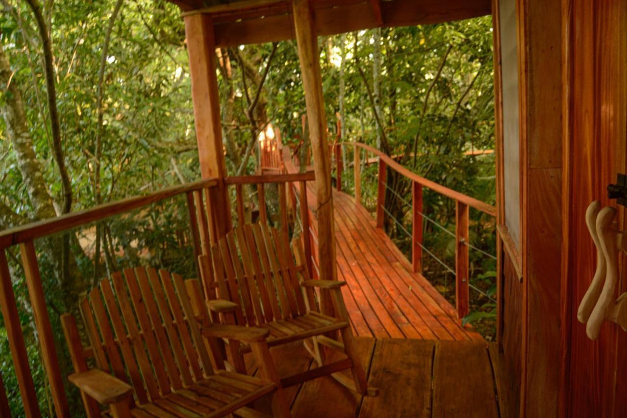 Tukulolo Treehouses Makaunga Kültér fotó